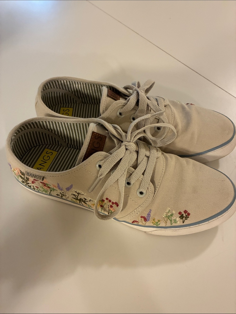 Gray Canvas Floral Embroidered Lace-Up Sneakers